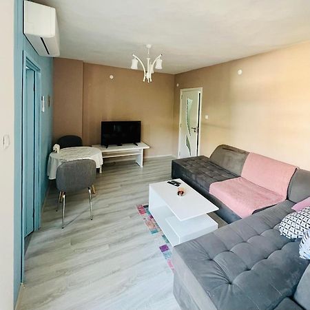 Midtown Apartment Kŭrdzhali Exteriér fotografie
